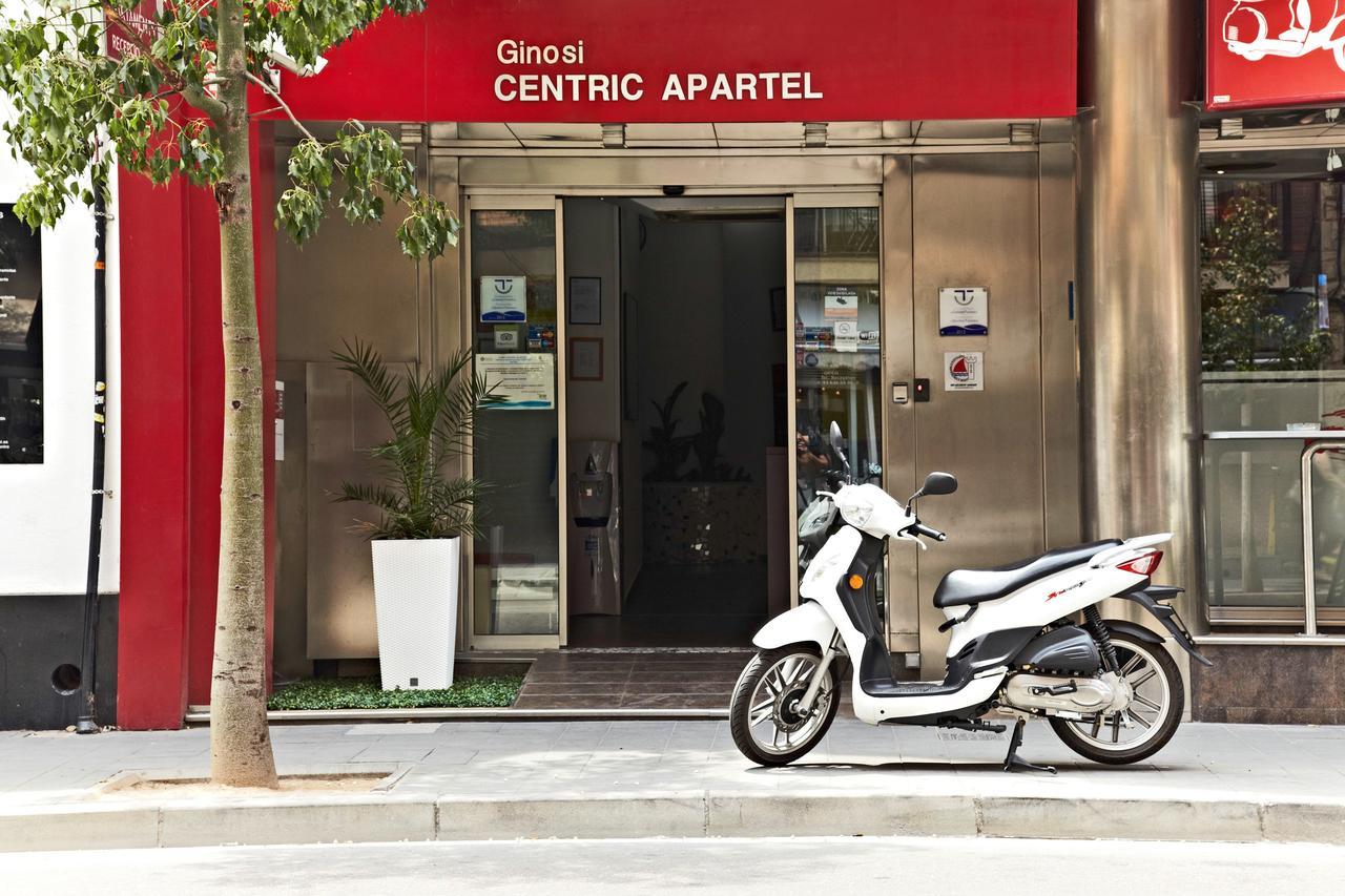 Ginosi Basics Centric Apartel Castelldefels Exterior foto